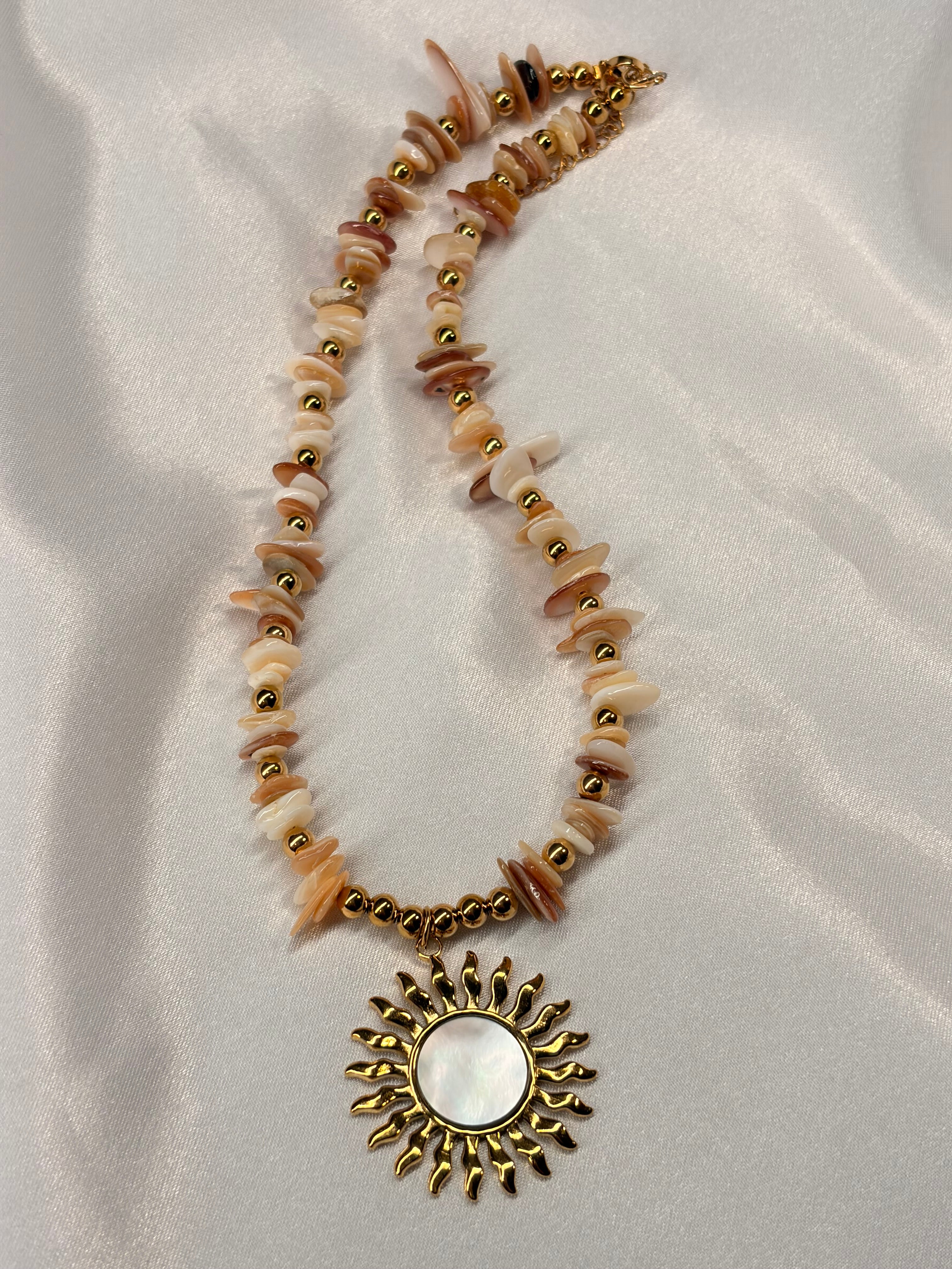 Sol de verano Necklace