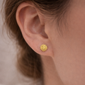 Sun stud
